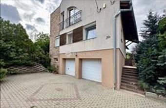 Eladó Pécsi családi ház hirdetés (73734844)