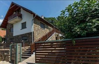 Eladó Tihanyi családi ház hirdetés (93497376)