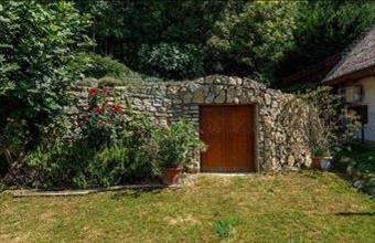 Eladó Tihanyi családi ház hirdetés (93497376)