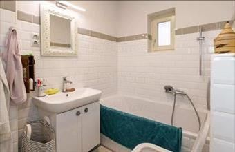 Eladó Tihanyi családi ház hirdetés (93497376)