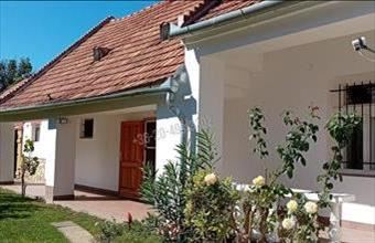 Eladó Bakonysági családi ház hirdetés (24473447)