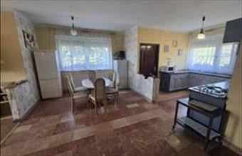 Eladó Balatonfenyvesi családi ház hirdetés (23776533)