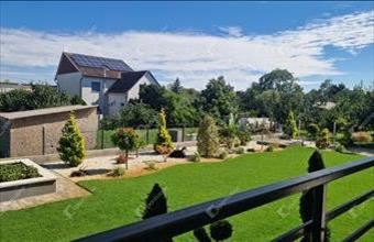 Eladó Komáromi családi ház hirdetés (43793798)