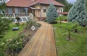 Eladó Kecskeméti családi ház hirdetés (72444343)