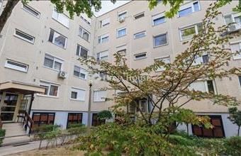 Eladó Kecskeméti panel lakás hirdetés (72729744)