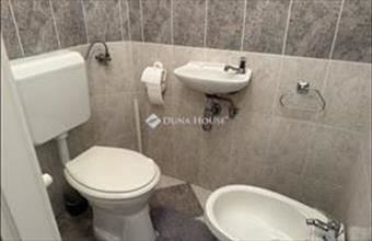 Eladó Pécsi családi ház hirdetés (48442429)