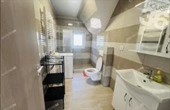 Eladó Szekszárdi egyéb lakás hirdetés (93794775)