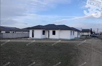 Eladó Kecskeméti családi ház hirdetés (84275324)