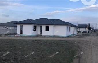 Eladó Kecskeméti családi ház hirdetés (29393397)