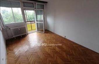 Eladó Debreceni panel lakás hirdetés (57322333)