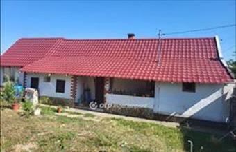 Eladó Jászfényszarui családi ház hirdetés (85726343)