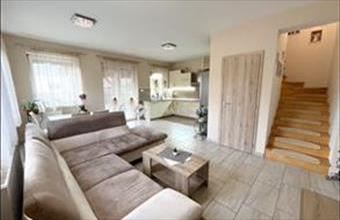 Eladó Budapest XVIII. kerületi ikerház hirdetés (95333133)