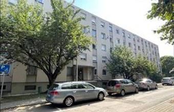 Eladó Szekszárdi egyéb lakás hirdetés (35372498)