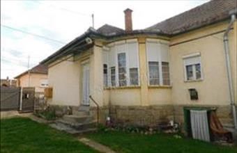 Eladó Mátraderecskei családi ház hirdetés (43315792)