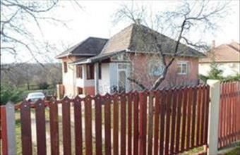 Eladó Tarnaszentmáriai családi ház hirdetés (61387395)