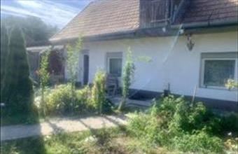 Eladó Piliscsévi családi ház hirdetés (93773287)