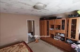 Eladó Kalocsai családi ház hirdetés (35635583)