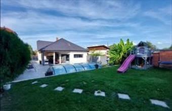 Eladó Nyergesújfalui családi ház hirdetés (73348482)