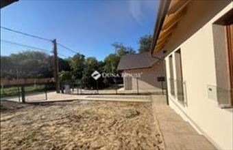 Eladó Veresegyházi ikerház hirdetés (49375449)