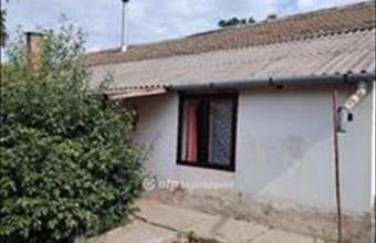 Eladó Szentesi családi ház hirdetés (33898844)