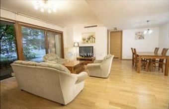 Kiadó Budapest VI. kerületi tégla lakás hirdetés (43411324)