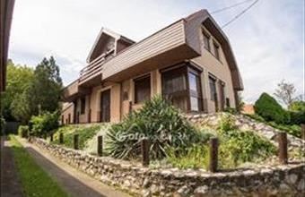 Eladó Hajdúszoboszlói családi ház hirdetés (66333277)