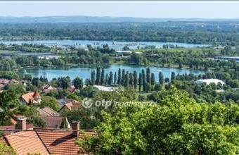 Eladó Budakalászi családi ház hirdetés (48977978)