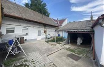 Eladó Kecskeméti házrész hirdetés (31376737)