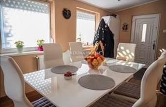 Eladó Budapest XVIII. kerületi családi ház hirdetés (28343222)