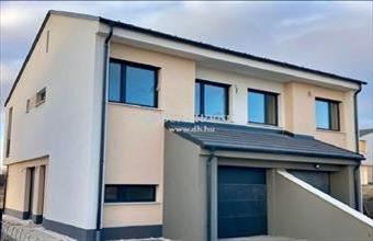 Eladó Budapest XVII. kerületi ikerház hirdetés (14957388)