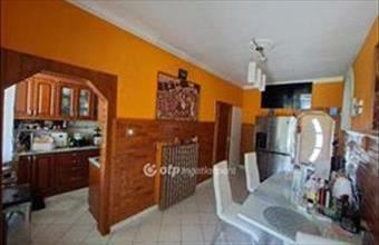 Eladó Fóti családi ház hirdetés (43742353)