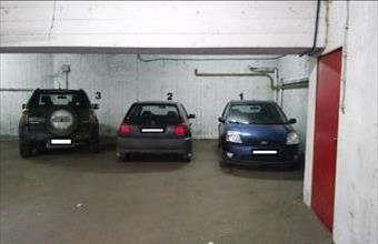 Kiadó Pécsi teremgarázs hely hirdetés (43827875)