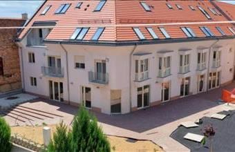 Eladó Pécsi tégla lakás hirdetés (98964386)