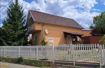 Eladó Hajdúsámsoni családi ház hirdetés (24319732)
