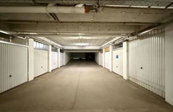 Kiadó Debreceni teremgarázs hely hirdetés (82474237)