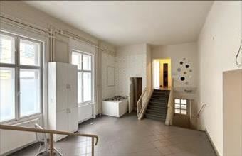 Kiadó Debreceni egyéb üzlethelyiség hirdetés (37774243)