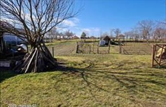 Eladó Győrsági lakóövezeti telek hirdetés (48854446)