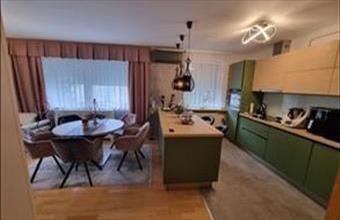 Eladó Soproni tégla lakás hirdetés (93773546)