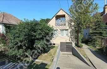 Eladó Leányfalui családi ház hirdetés (33488969)