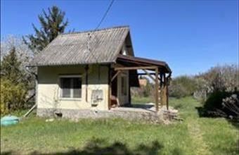 Eladó Győri hétvégi ház hirdetés (67475376)