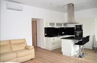 Eladó Győri családi ház hirdetés (44334347)