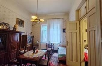 Eladó Csongrádi családi ház hirdetés (45859547)