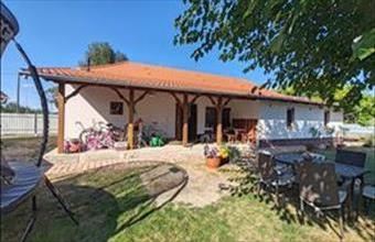 Eladó Csongrádi családi ház hirdetés (29949333)