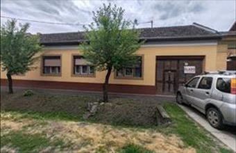 Eladó Csongrádi családi ház hirdetés (95843335)