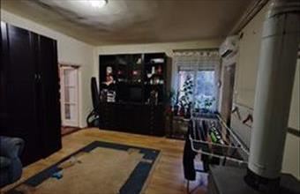 Eladó Csongrádi házrész hirdetés (45343413)