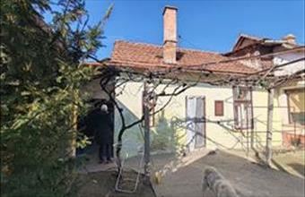 Eladó Csongrádi házrész hirdetés (43853348)