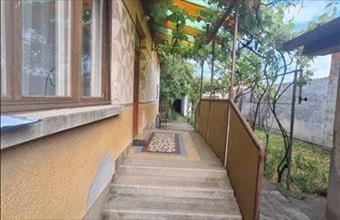 Eladó Szolnoki családi ház hirdetés (56577742)