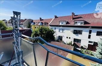 Eladó Kecskeméti tégla lakás hirdetés (64349736)