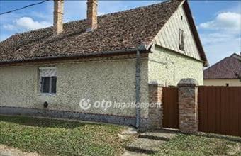 Eladó Mikepércsi családi ház hirdetés (63774566)