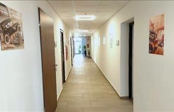 Kiadó Miskolci iroda irodaházban hirdetés (48532248)